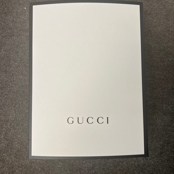 Gucci Handbag - Picture 2 of 6